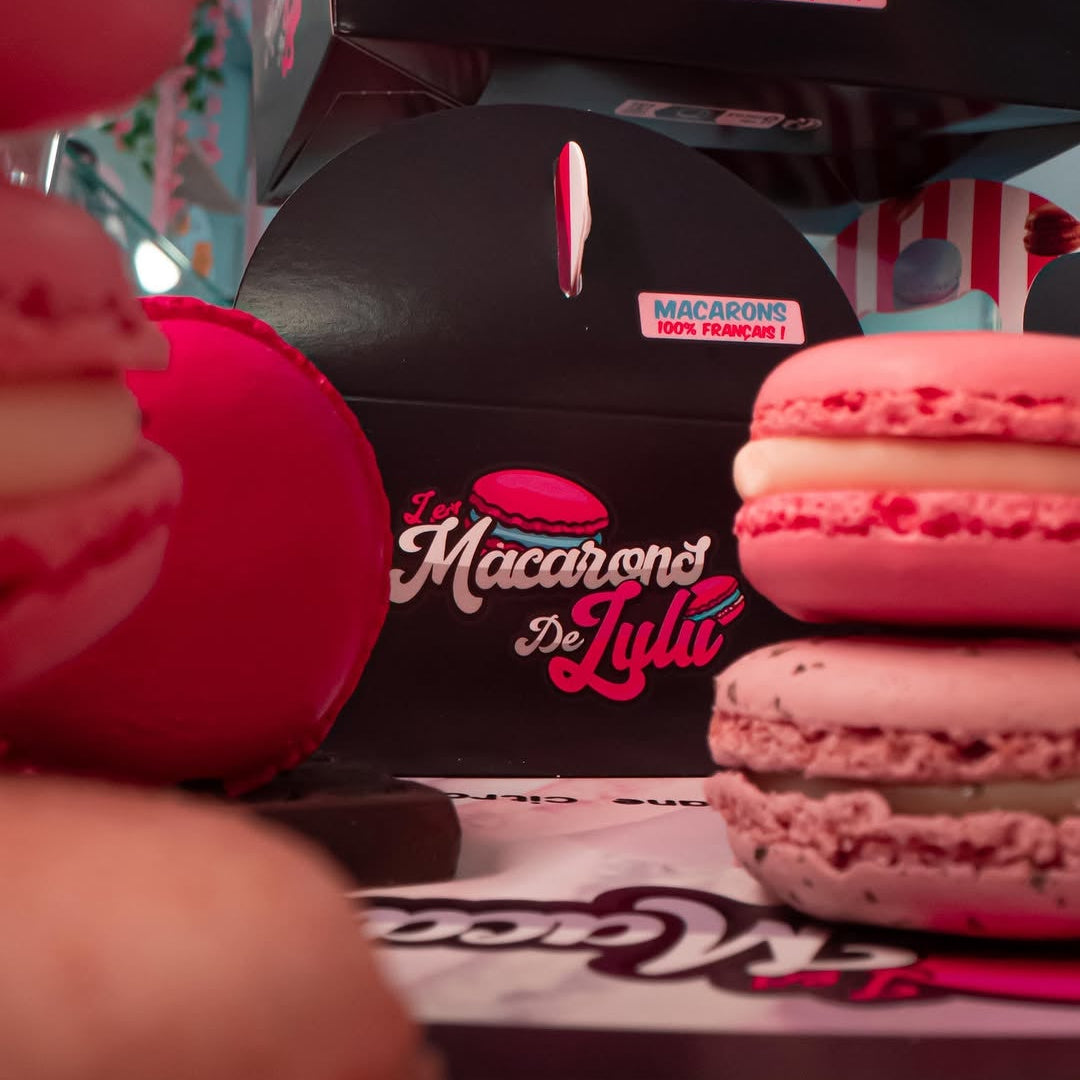 Boîte de 12 macarons - Nissan GTR 35